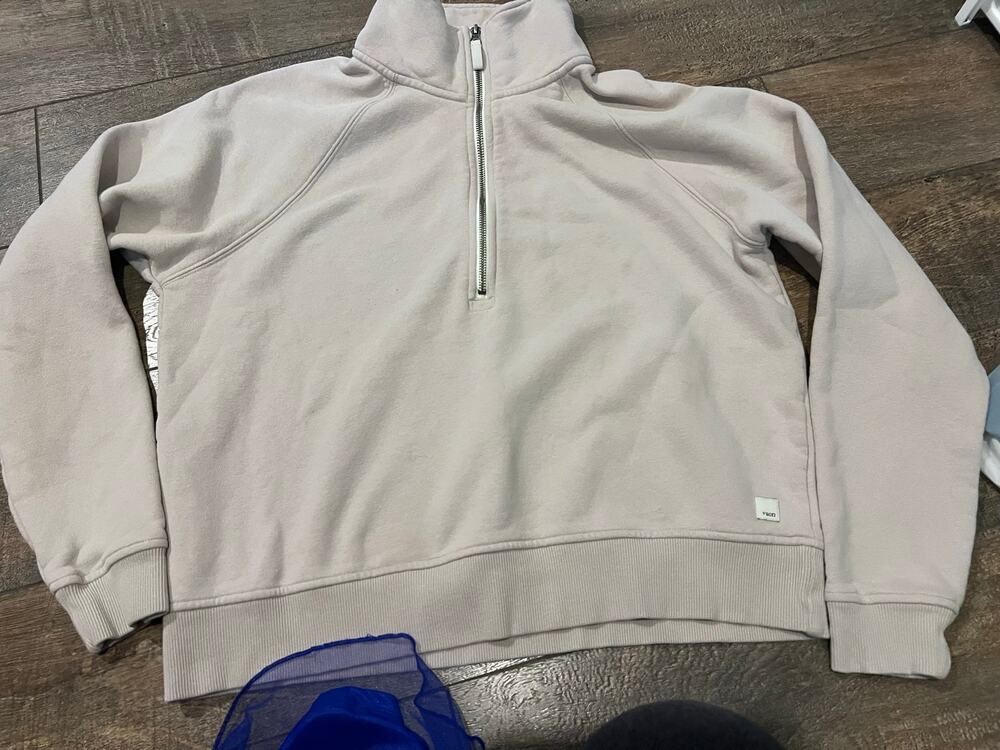 Vuori Women's Restore Half Zip Hoodie, 128$